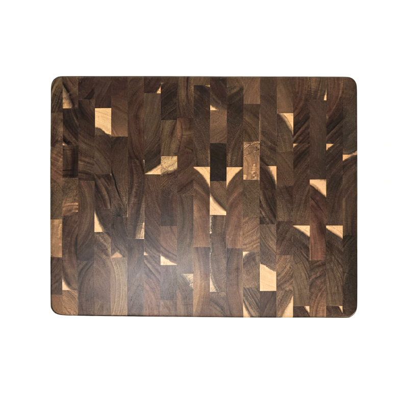 Wooden cutting board