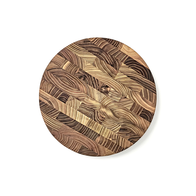 Wooden cutting board