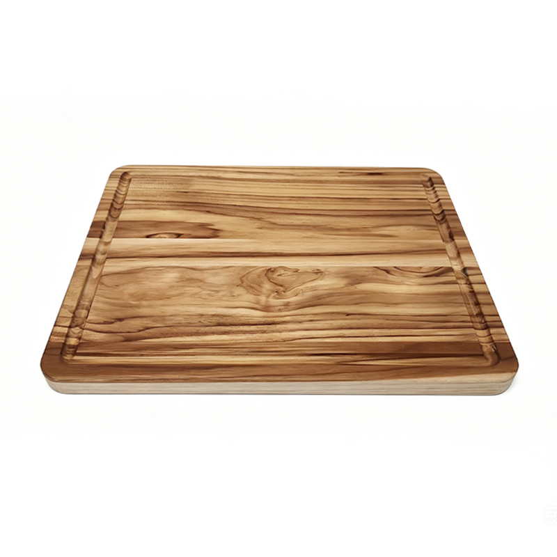 Wooden cutting board