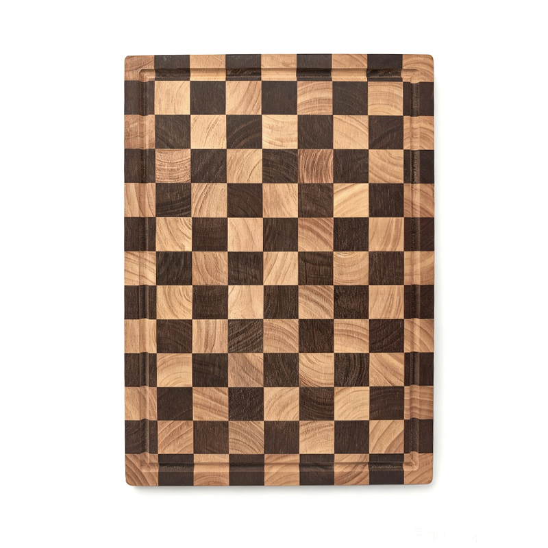 Wooden cutting board