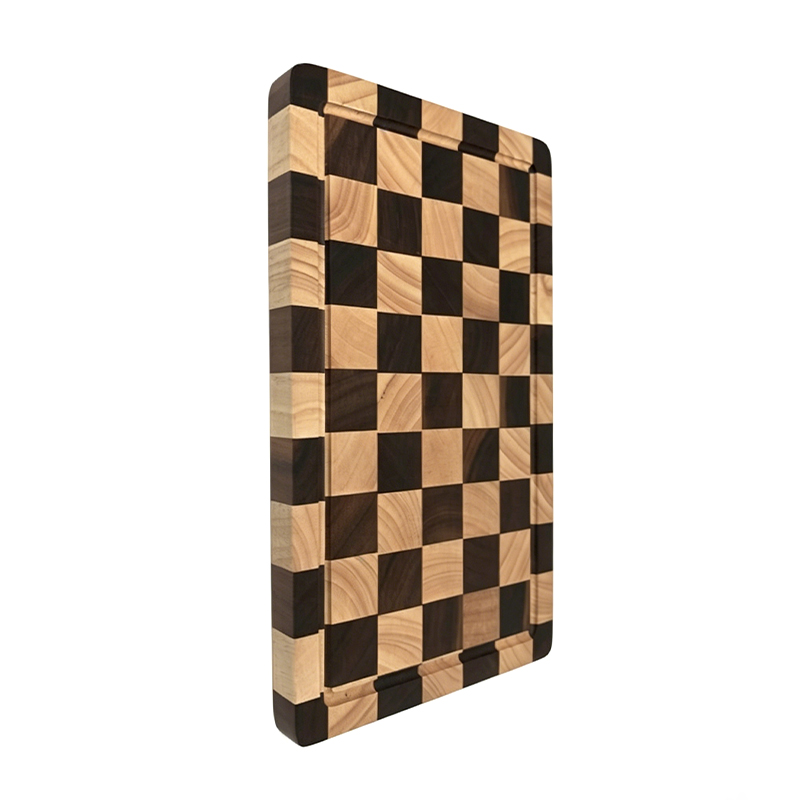 Wooden cutting board