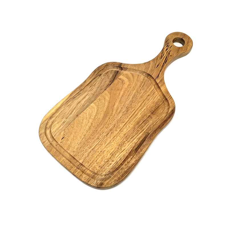 Wooden cutting board