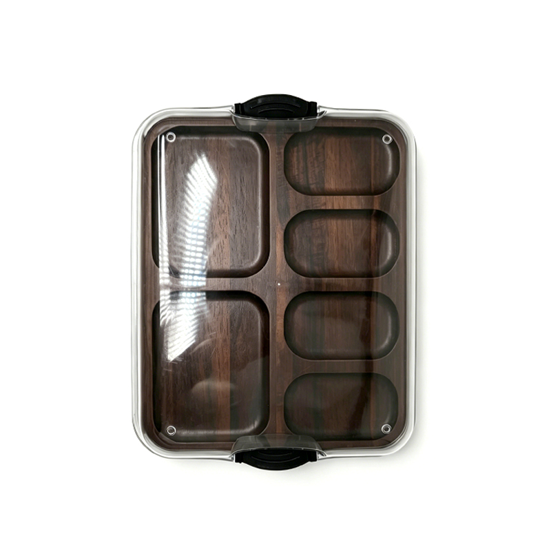 Wooden tray with lid