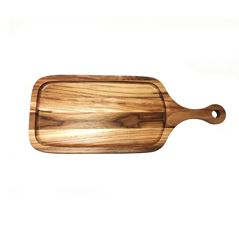Wooden cutting board