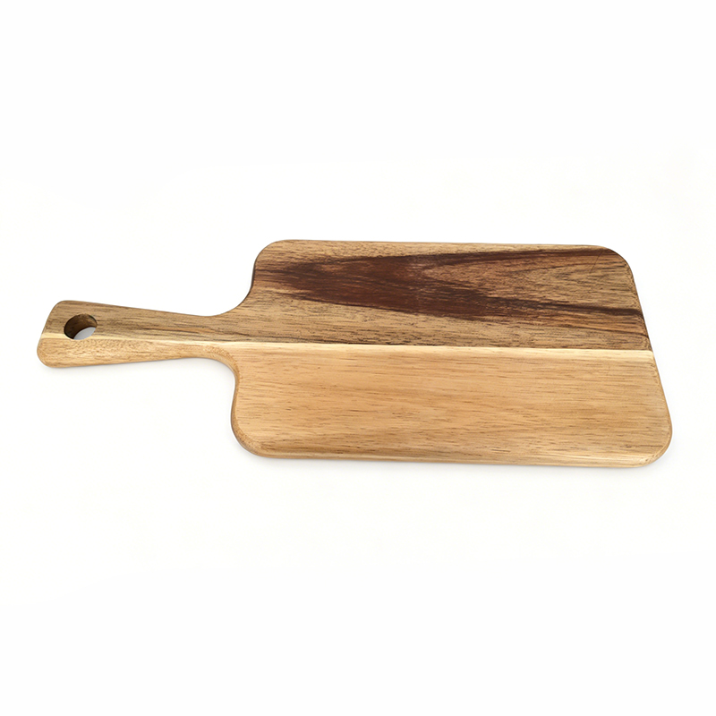 Wooden cutting board