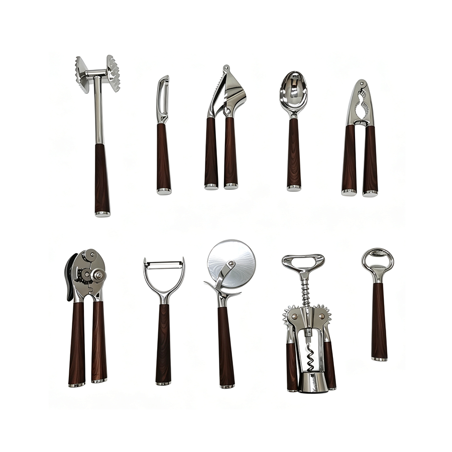 Wooden handle kitchen gadget sets